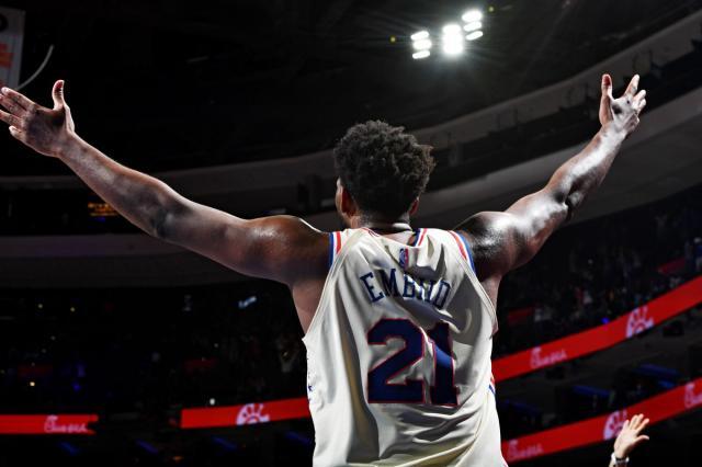 进攻核心防守铁闸 本赛季恩比德彰显完美巨星风范